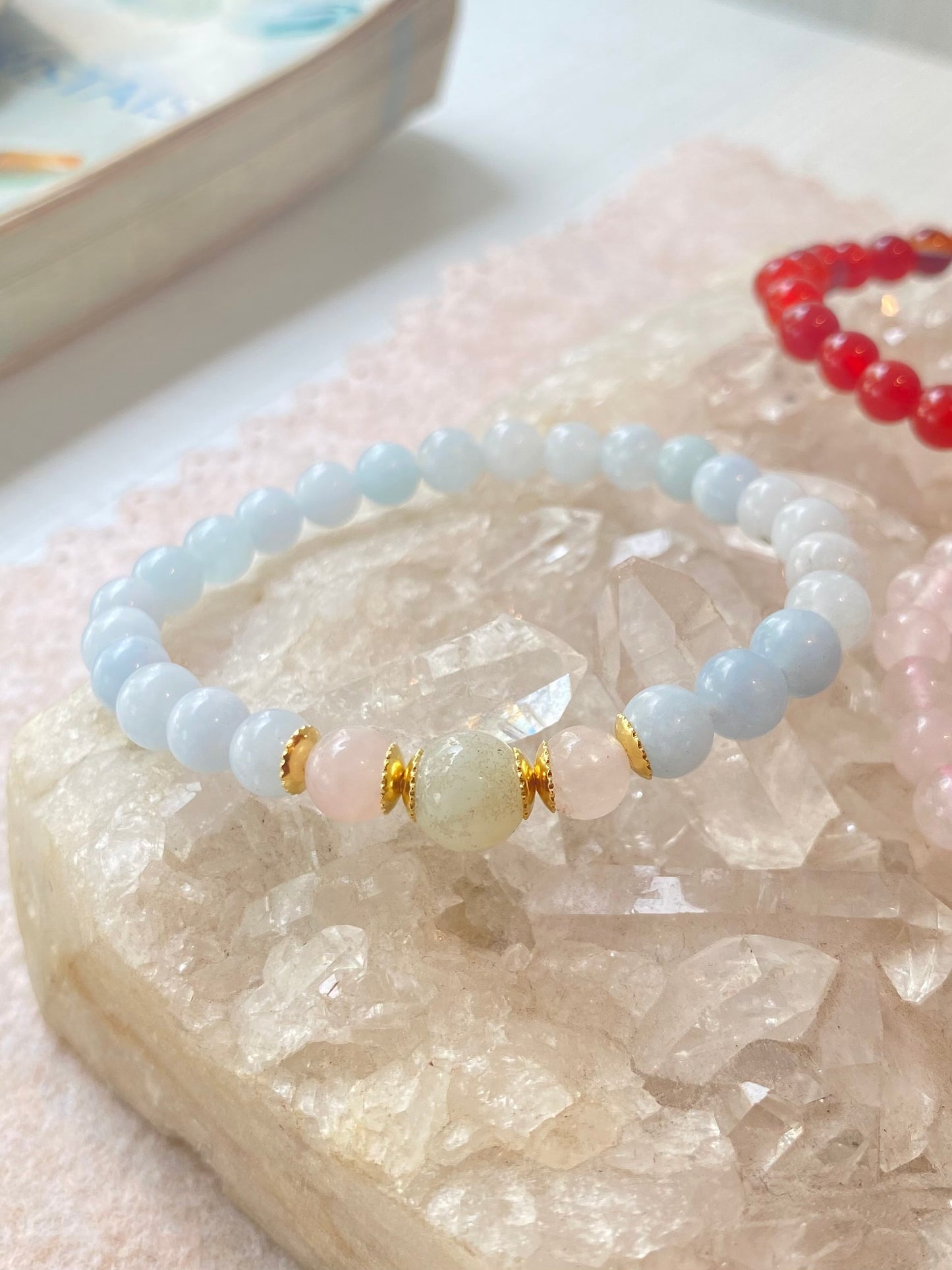 Água Marinha, Quartzo Rosa e Amazonita – Equilíbrio Emocional, Amor e Bem-Estar (Banho Ouro 18K)