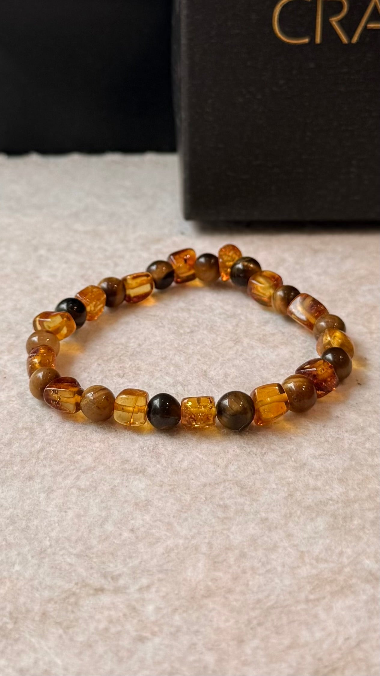 Pulseira de Âmbar com Olho de Tigre