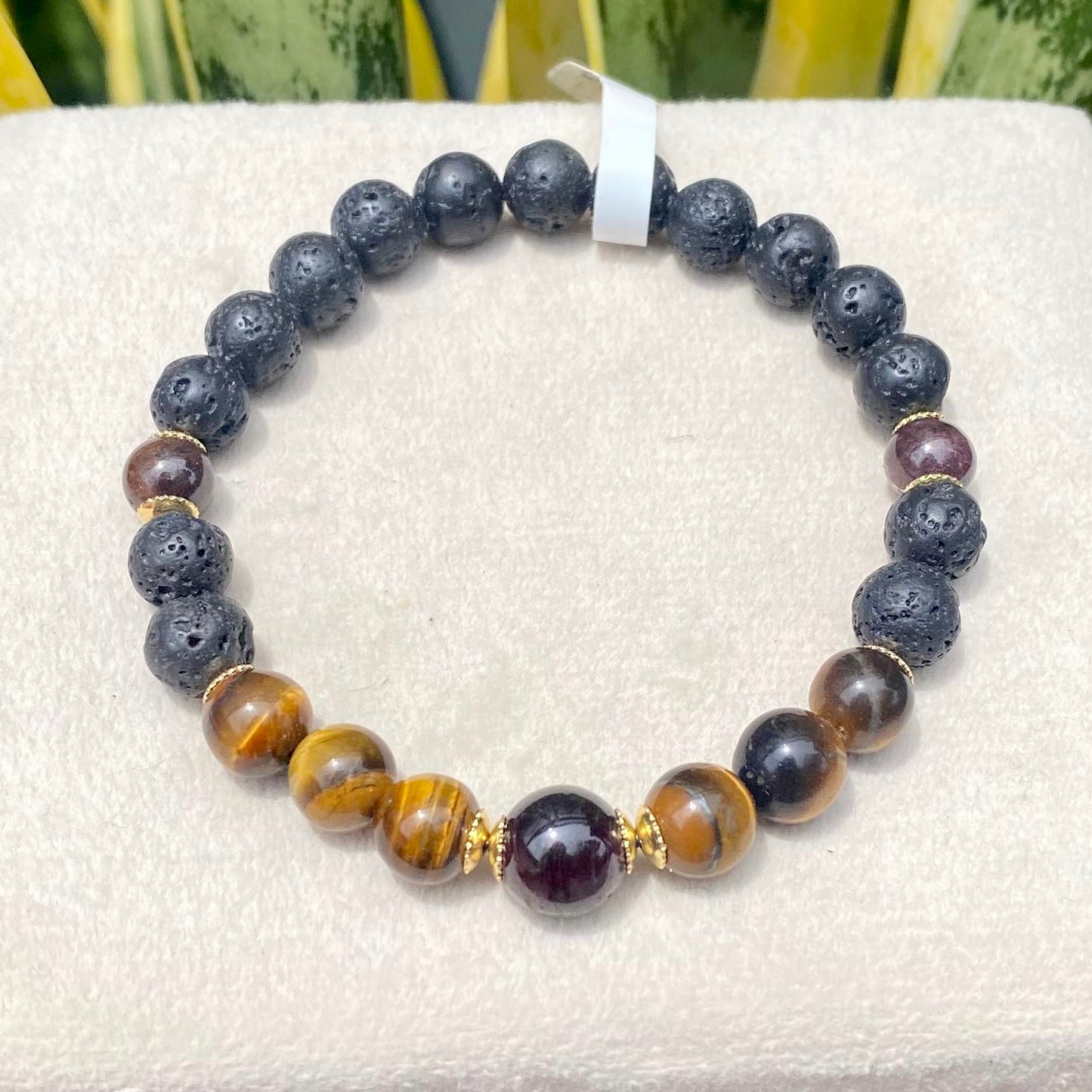 CR Golden | Lava Vulcânica, Olho de Tigre e Pedra Granada – Proteção, Prosperidade e Determinação (Banho Ouro 18K)