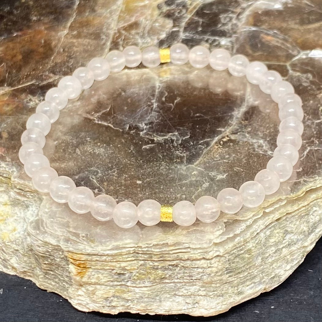 CR Line | Quartzo Rosa – Paz, Amor e Autoestima (Banho Ouro 18K)