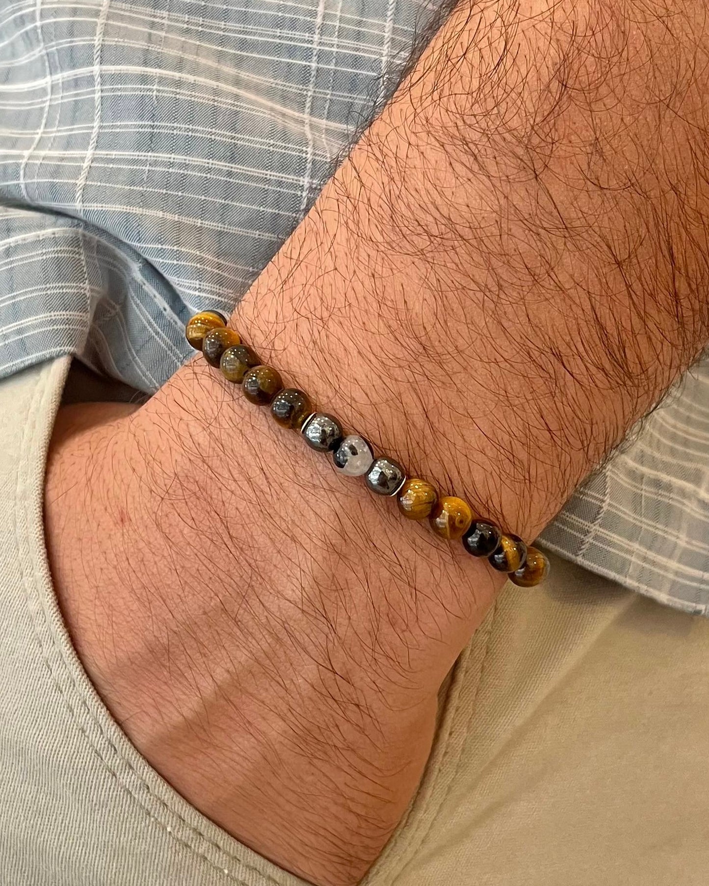 CR Basalt | Olho de Tigre, Hematita e Quartzo Turmalinado – Proteção, Coragem e Clareza (Banho Ouro 18K)