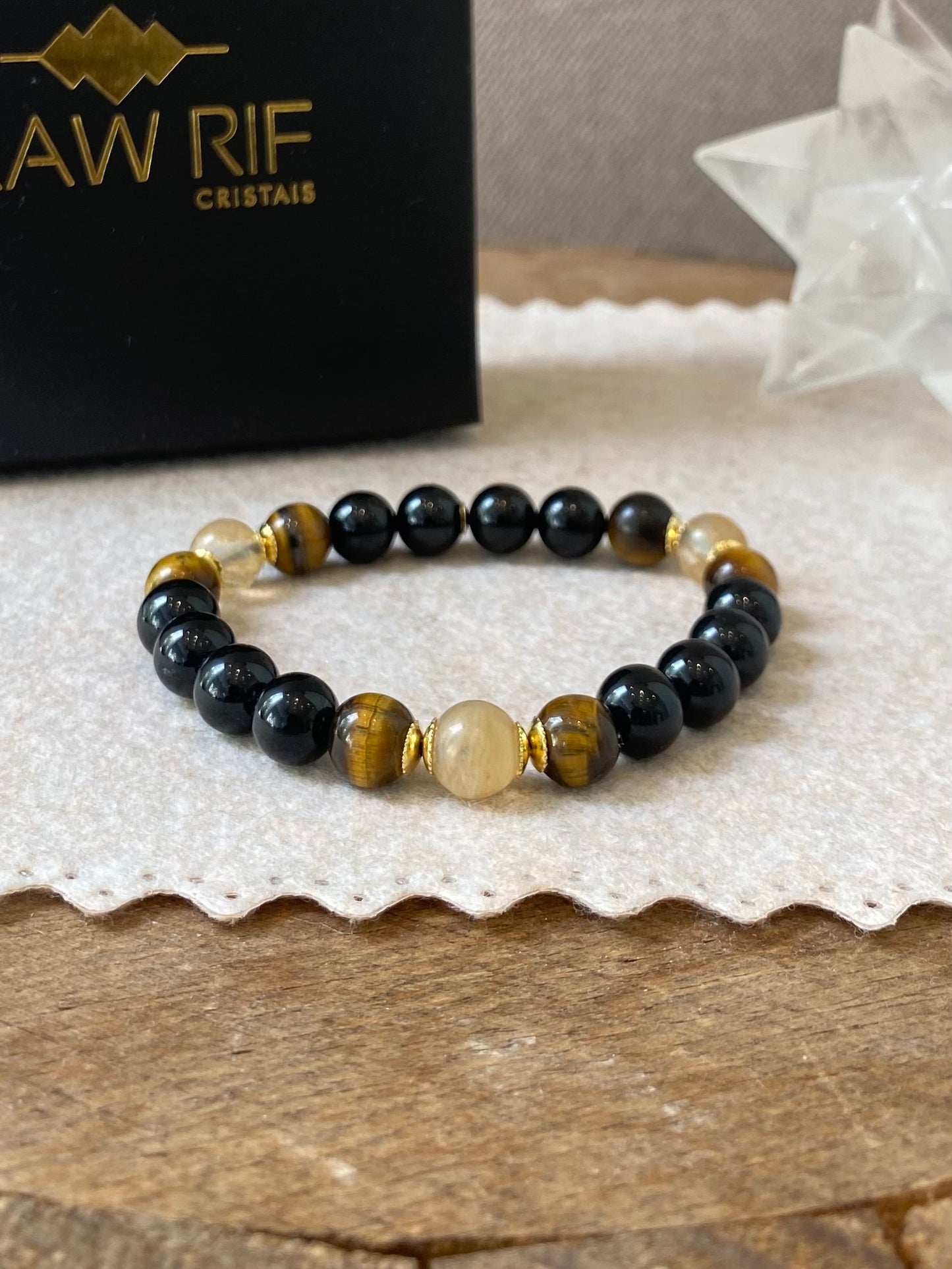 CR Moments | Turmalina Negra, Olho de Tigre e Quartzo Rutilado – Proteção, Clareza e Crescimento Espiritual (Banho Ouro 18K)