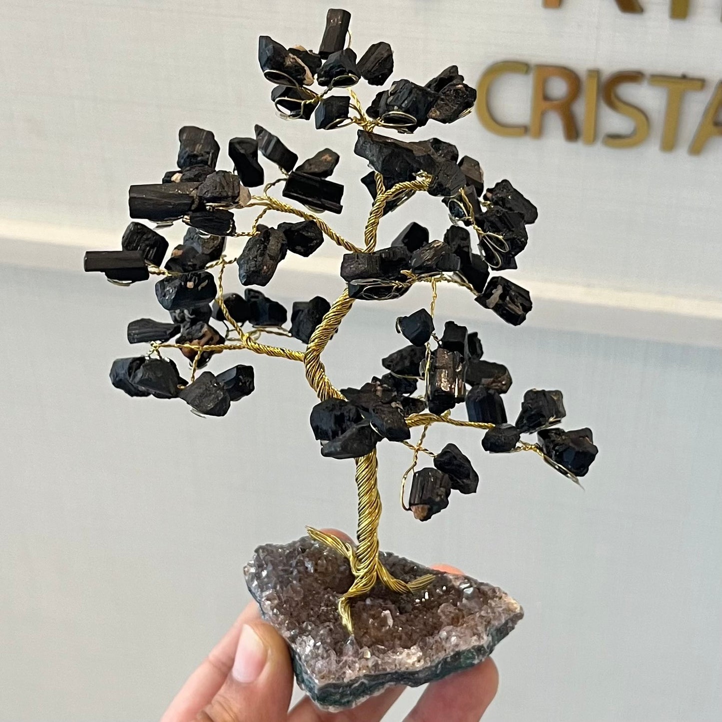 Árvore da Vida Turmalina Negra – Proteção, Autoconfiança e Equilíbrio Emocional