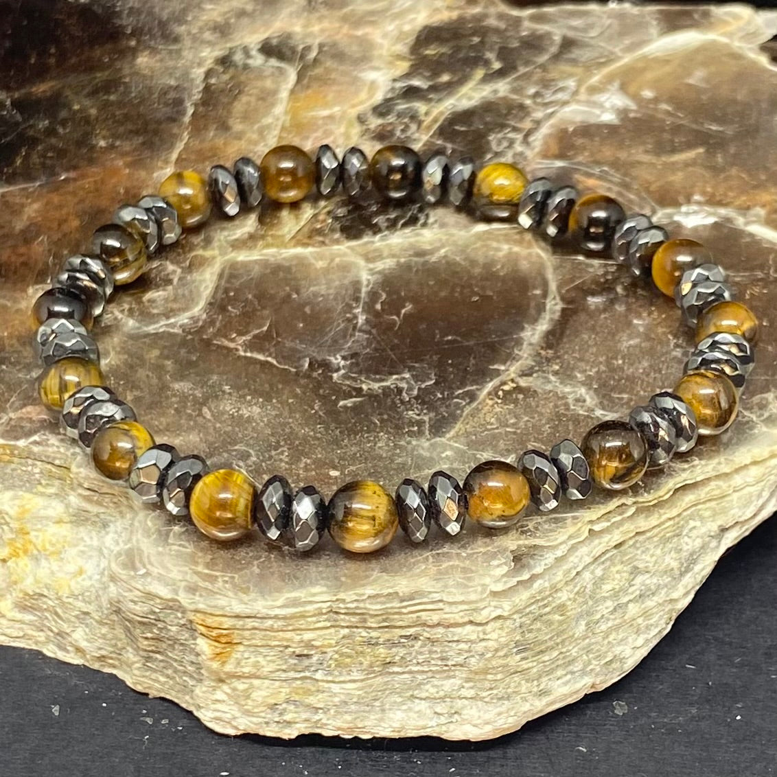 CR Essentials | Hematita Discos e Olho de Tigre – Proteção, Coragem e Positividade