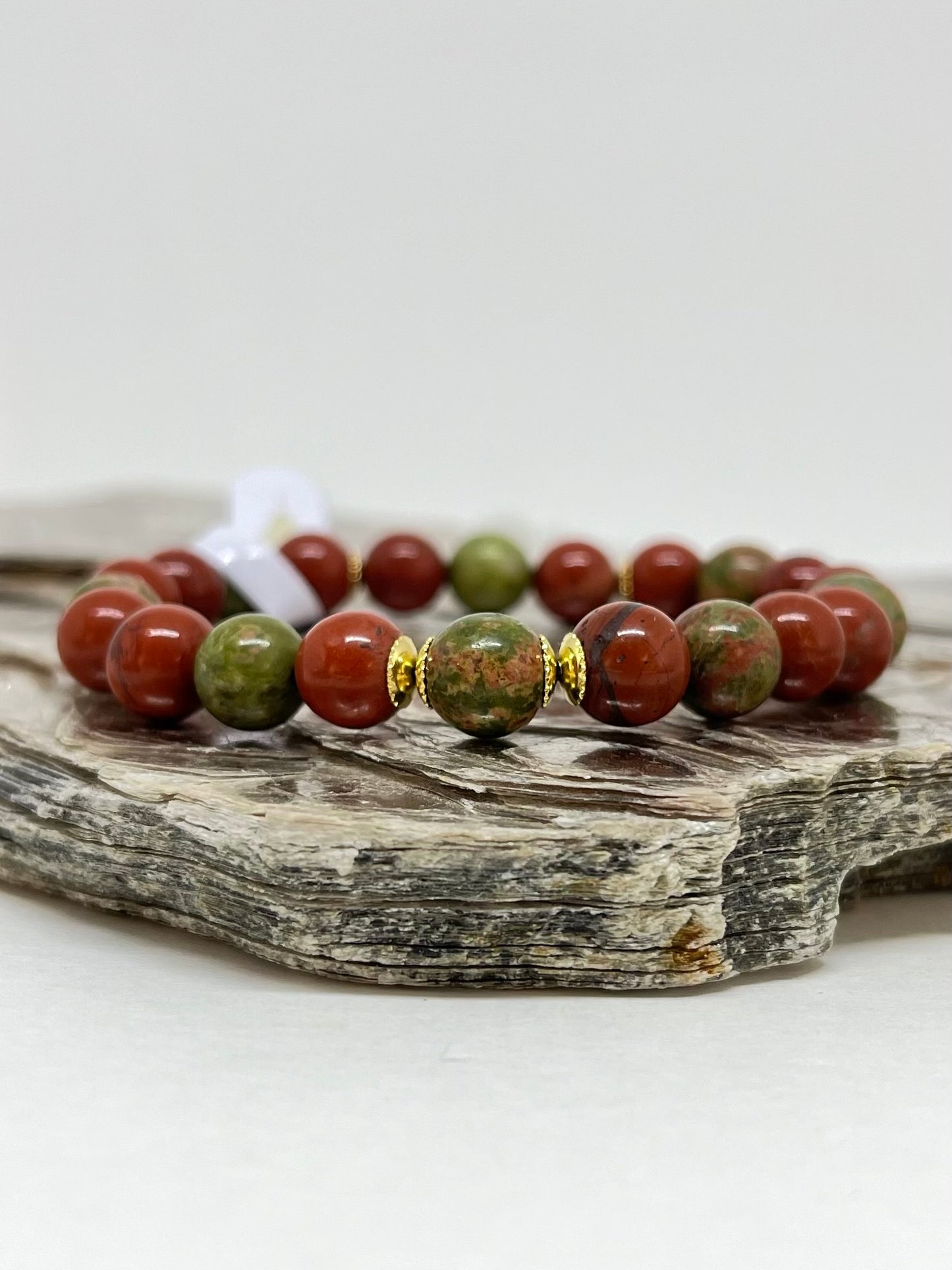 CR Golden | Jaspe Vermelho e Unakita – Vitalidade, Visão e Autoconhecimento (Banho Ouro 18K)