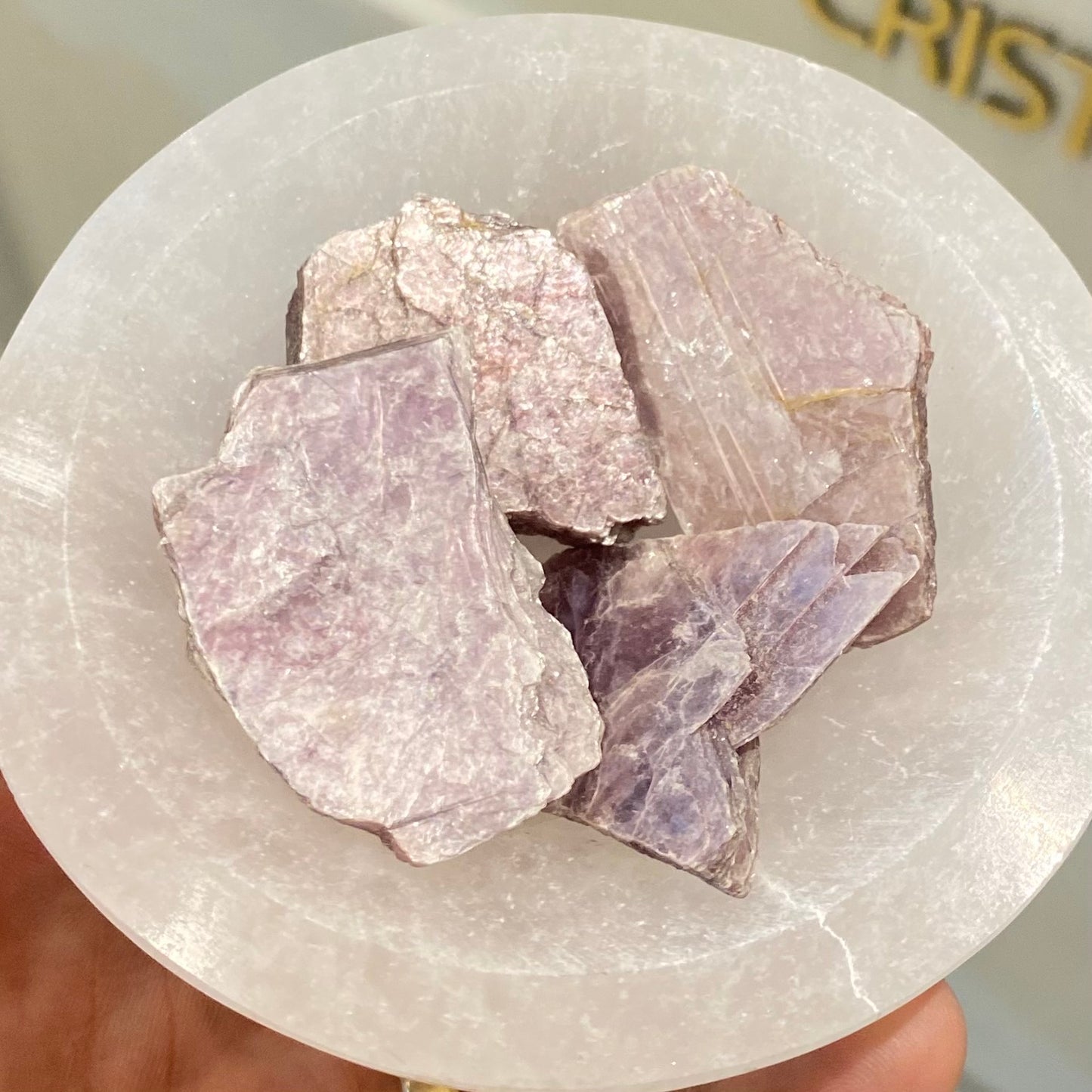 Pedra Bruta | Mica Roxa (Lepidolita) - Equilíbrio Emocional e Mental