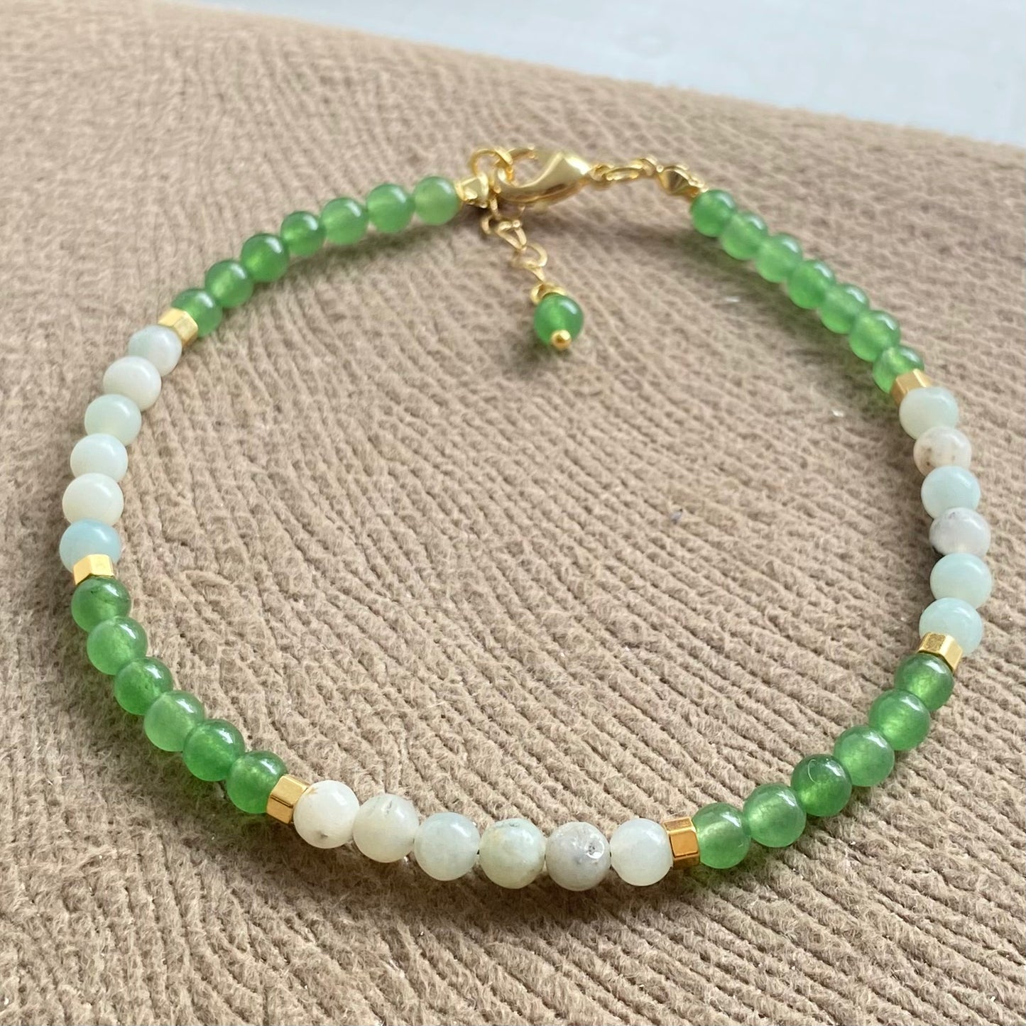 Quartzo Verde e Amazonita – Saúde, Equilíbrio e Bem-Estar #TornozeleiraCR