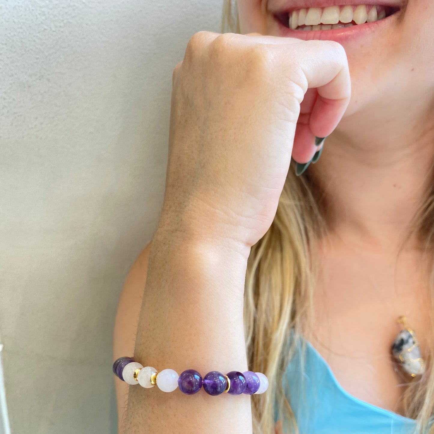 CR Moments | Ametista, Quartzo Rosa e Quartzo Turmalinado – Espiritualidade, Amor e Clareza (Banho Ouro 18K)