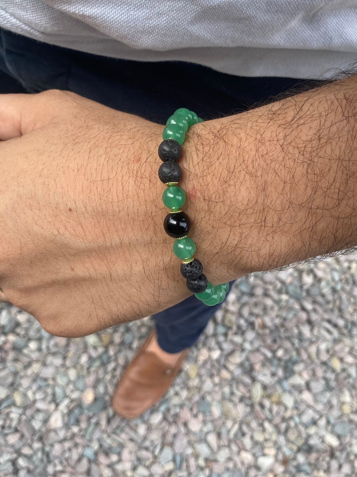 CR Deluxe | Quartzo Verde e Lava Vulcânica – Saúde, Força e Proteção (Banho Ouro 18K)