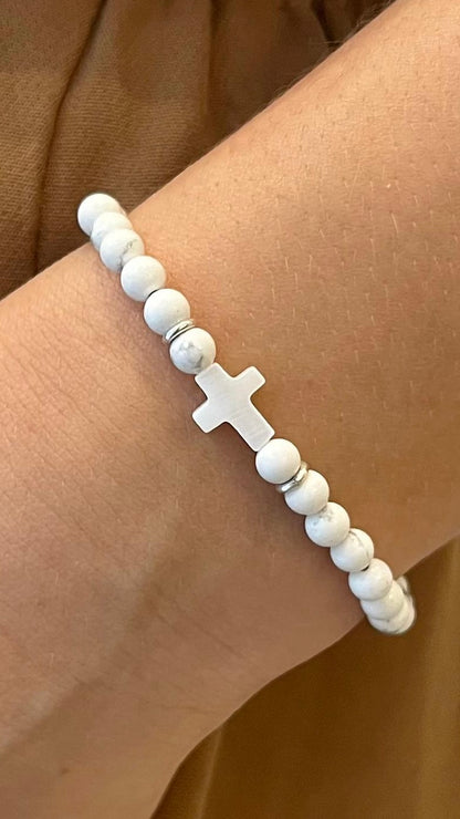 CR Faith | Howlita — Paz e Calmaria