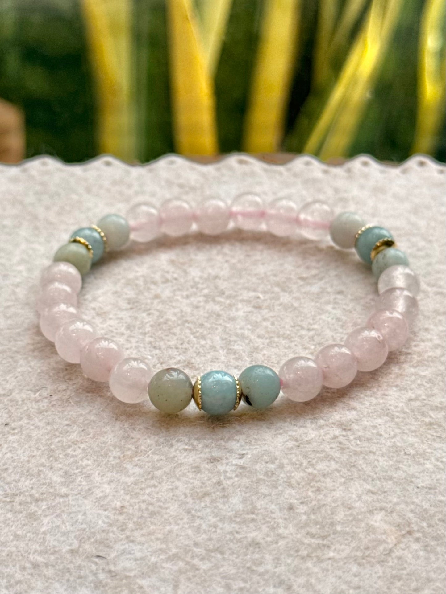 CR Tríade | Quartzo Rosa, Amazonita e Água Marinha – Amor, Bem-estar e Equilíbrio Emocional (Banho Ouro 18K)