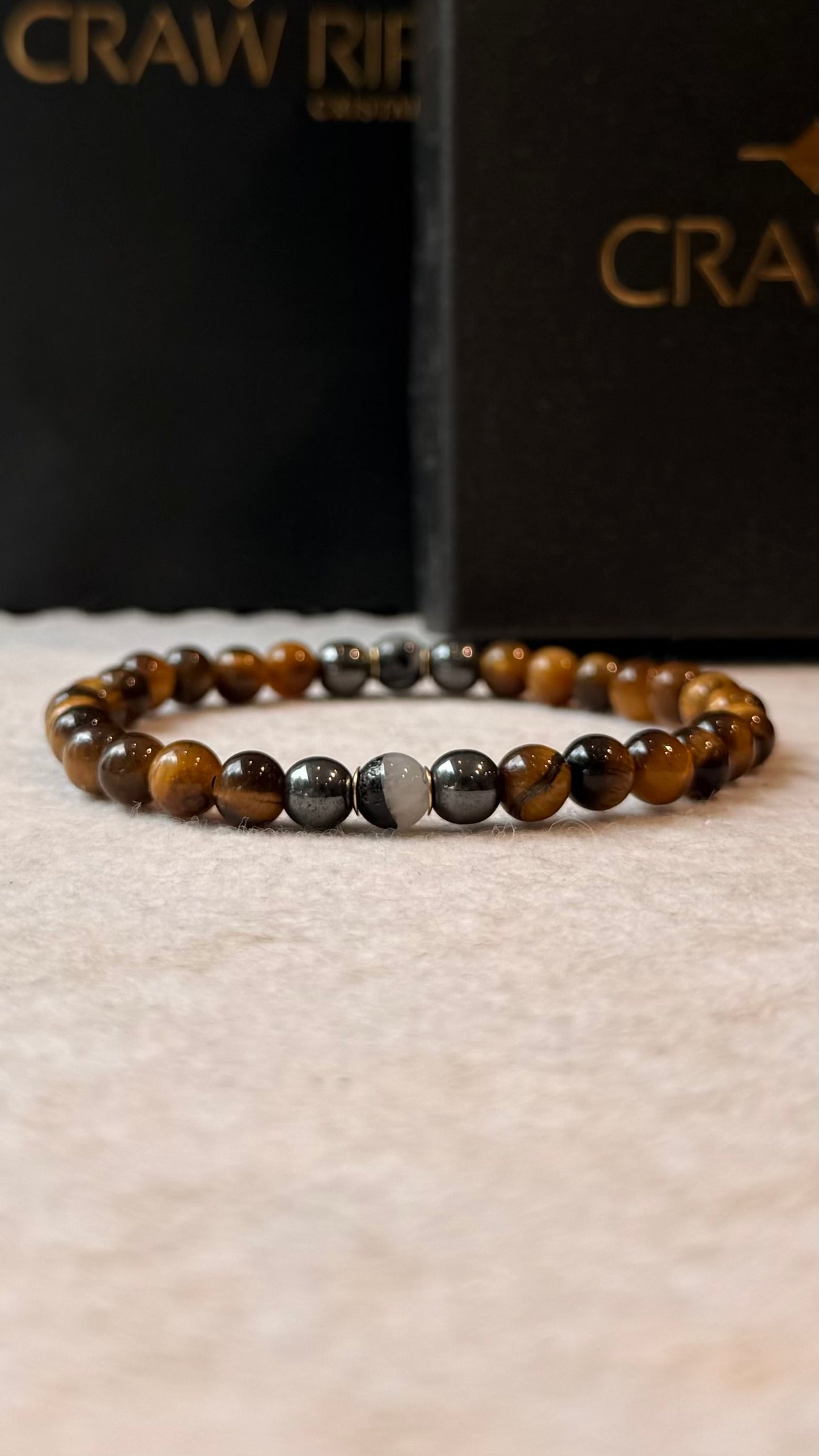 Olho de Tigre, Hematita e Quartzo Turmalinado – Proteção, Coragem e Clareza (Banho Ouro 18K) #AegisCR