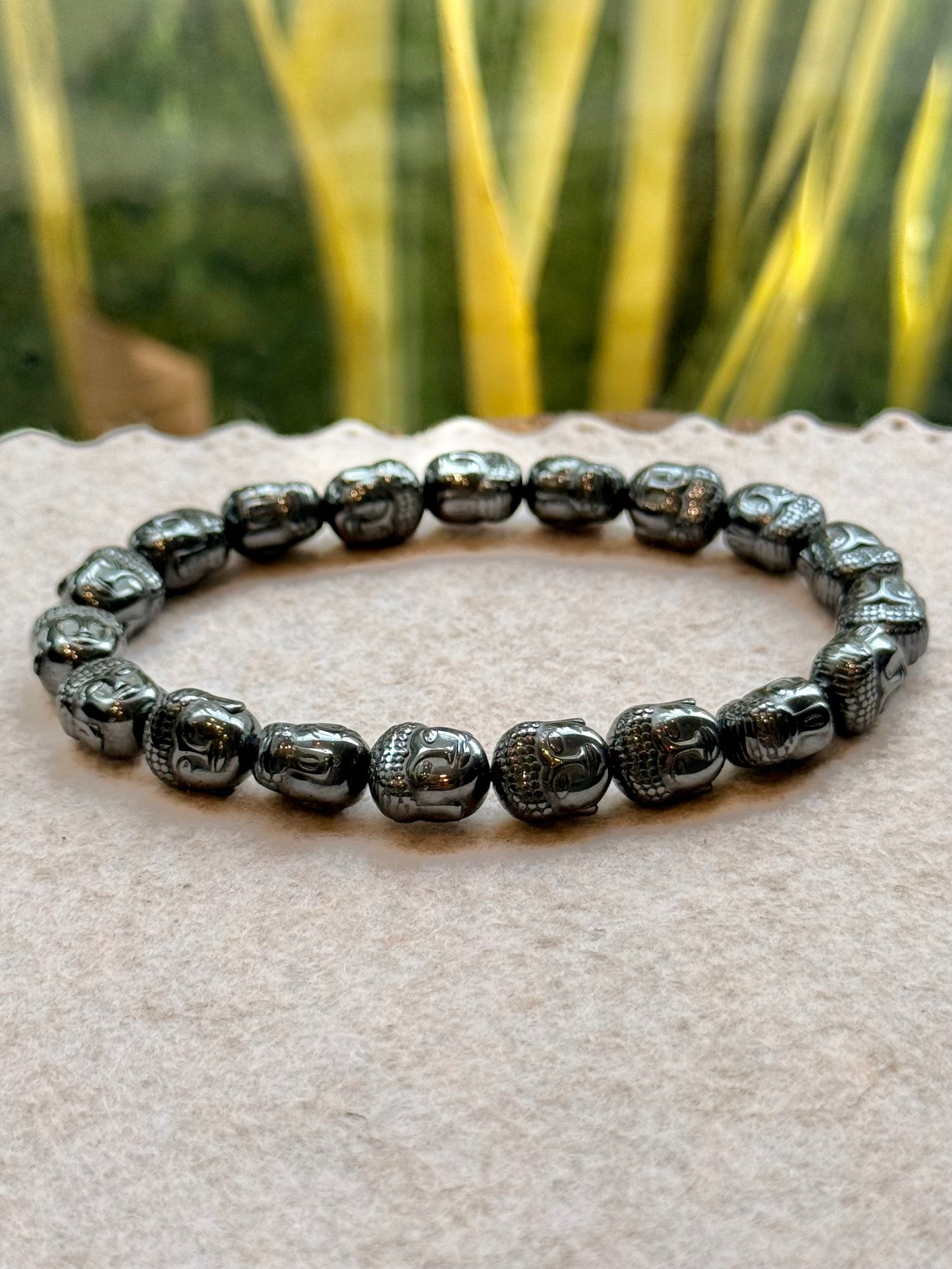 CR Buda | Hematita – Fortalecimento Pessoal, Proteção e Coragem