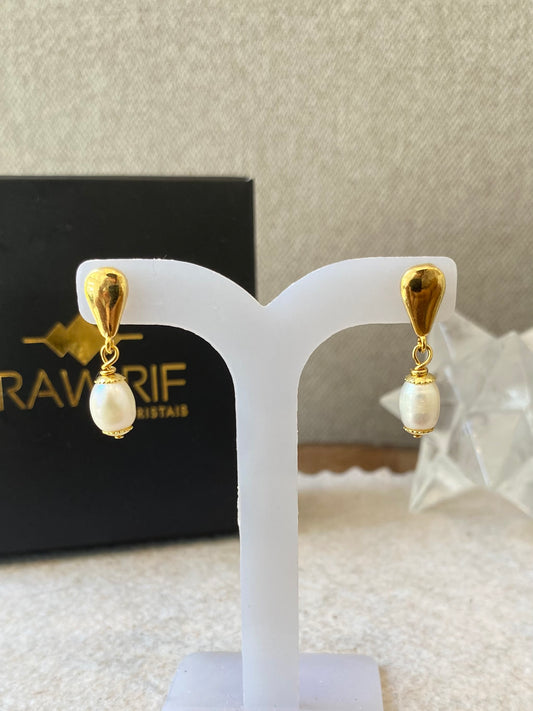 CR Brinco | Pérola – Feminilidade, Pureza e Nobreza (Banho Ouro 18K)