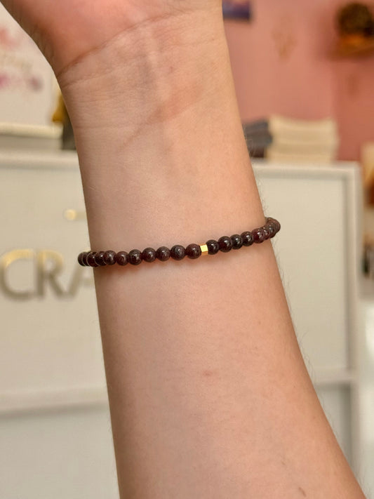 CR Line | Pedra Granada – Prosperidade, Determinação e Realização (Banho Ouro 18K)