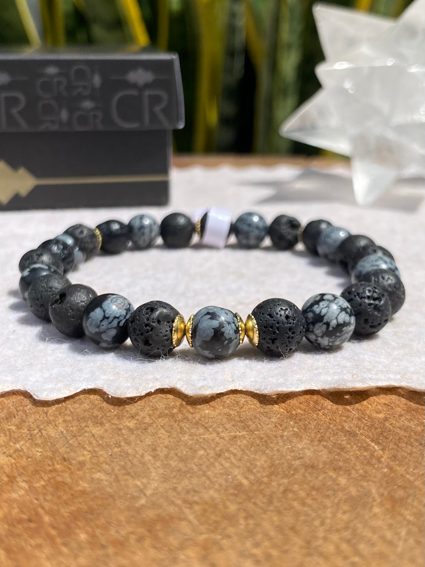 CR Golden | Obsidiana Flocos de Neve e Lava Vulcânica – Escudo Energético e Proteção (Banho Ouro 18K)