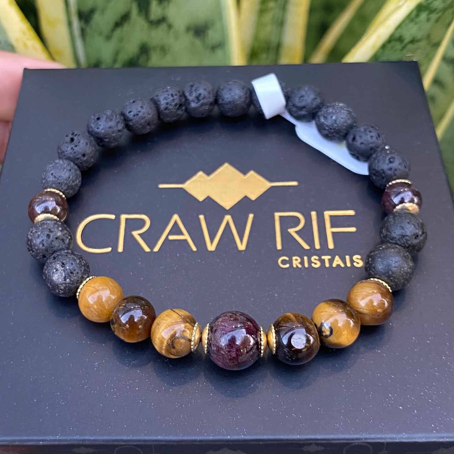 CR Golden | Lava Vulcânica, Olho de Tigre e Pedra Granada – Proteção, Prosperidade e Determinação (Banho Ouro 18K)