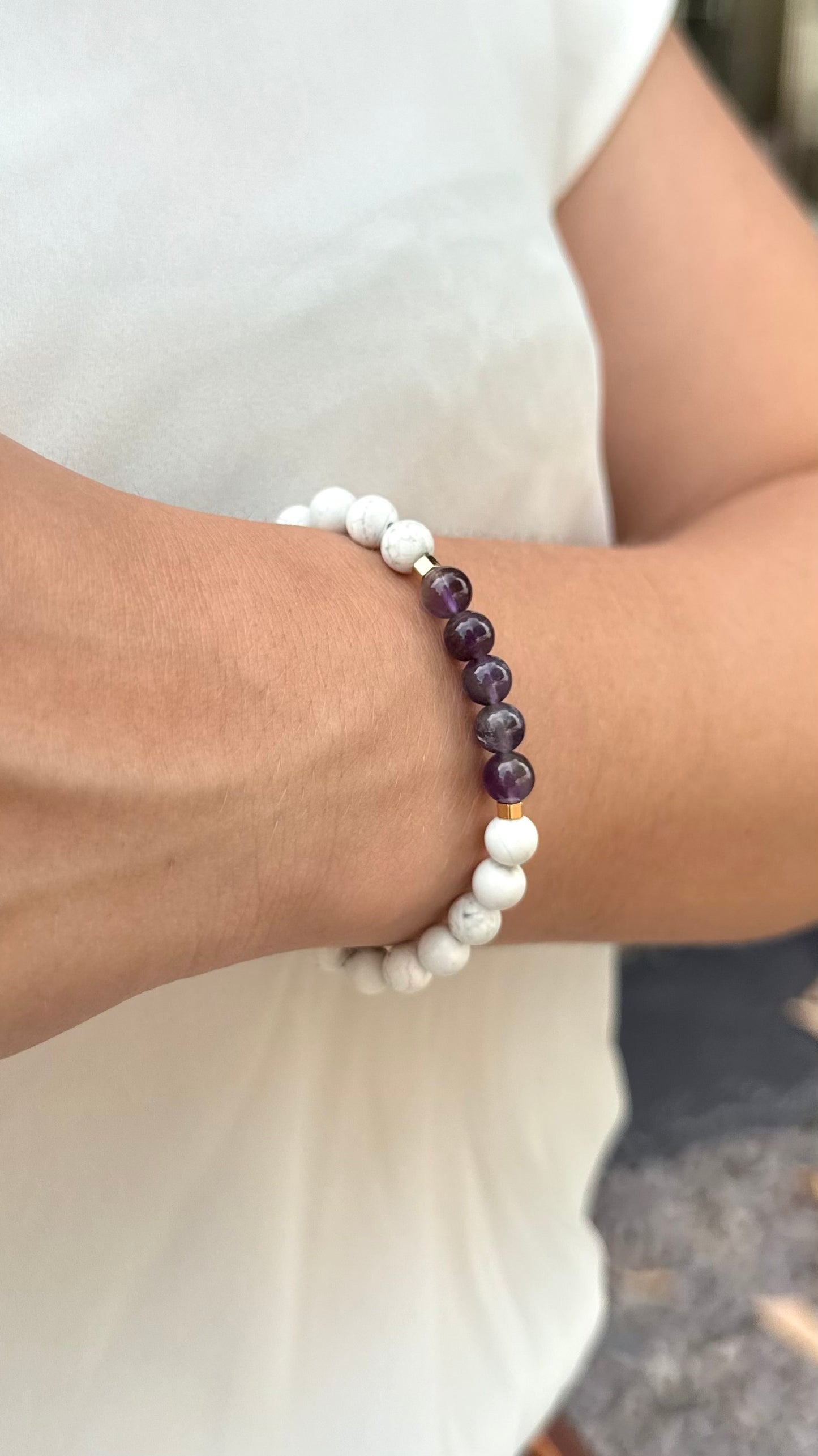 CR Prime | Howlita e Ametista – Paz, Harmonia e Espiritualidade (Banho Ouro 18K)