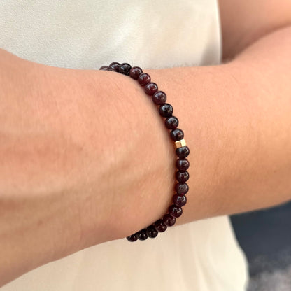 CR Line | Pedra Granada – Prosperidade, Determinação e Realização (Banho Ouro 18K)