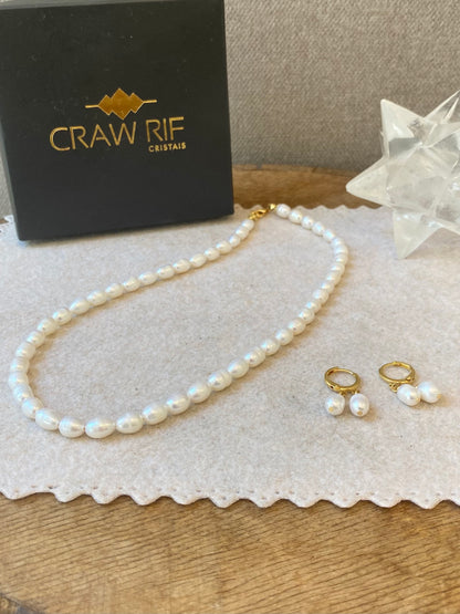CR Conjunto | Colar e Brinco Pérola – Feminilidade, Pureza e Nobreza (Banho Ouro 18K)