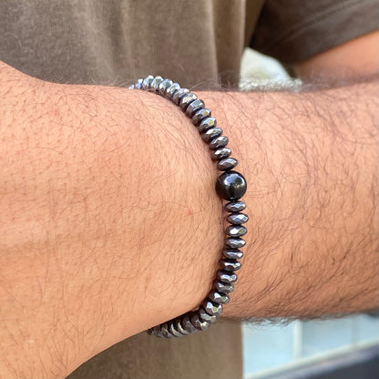 CR Essentials | Turmalina Negra e Discos de Hematita – Proteção, Autoconfiança e Força Pessoal