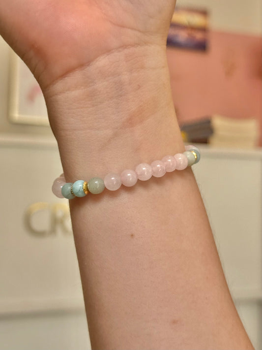 CR Tríade | Quartzo Rosa, Amazonita e Água Marinha – Amor, Bem-estar e Equilíbrio Emocional (Banho Ouro 18K)