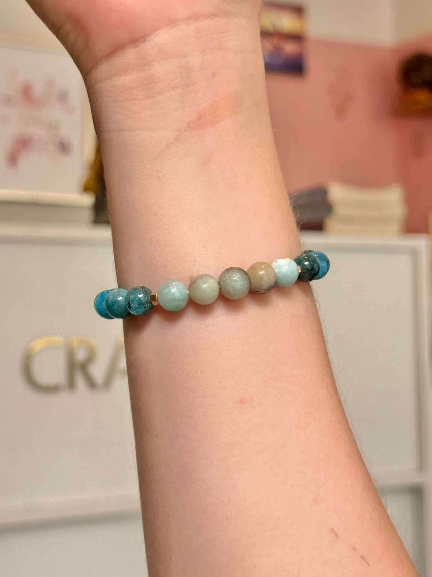 CR Prime | Amazonita e Apatita Azul – Calmaria, Intuição e Bem-estar (Banho Ouro 18K)