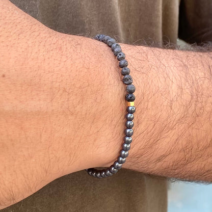 CR Line | Lava Vulcânica e Hematita – Proteção, Vigor e Força Pessoal (Banho Ouro 18K)