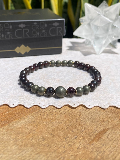 CR Deluxe | Pedra Granada e Pirita – Derteminação, Crescimento e Prosperidade (Banho Ouro 18K)