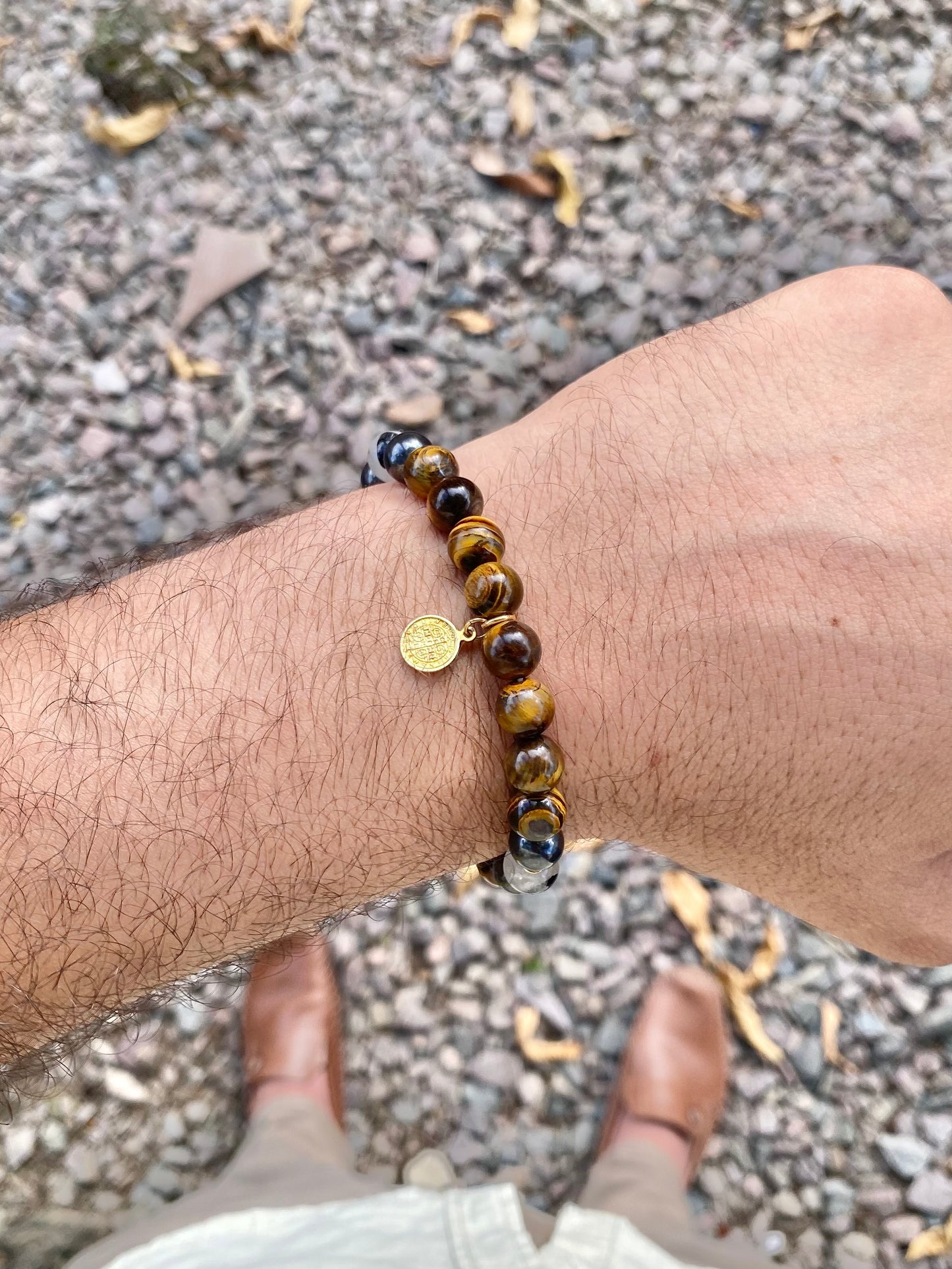 CR São Bento | Olho de Tigre  – Proteção e Prosperidade (Banho Ouro 18K)