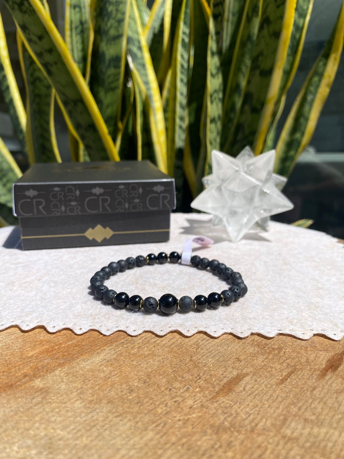 Lava Vulcânica e Turmalina Negra – Proteção, AntiStress e Vigor (Banho Ouro 18K) #DeluxeCR