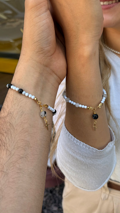 CR Casal | Terço de Mão Howlita, Quartzo Turmalinado e Obsidiana Flocos de Neve – Paz, Limpeza e Proteção (Banho Ouro 18K)