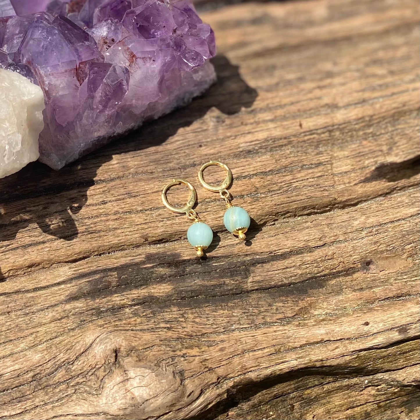 Amazonita – Calmaria, Bem-Estar e Boa Comunicação (Banho Ouro 18K) #BrincoUno